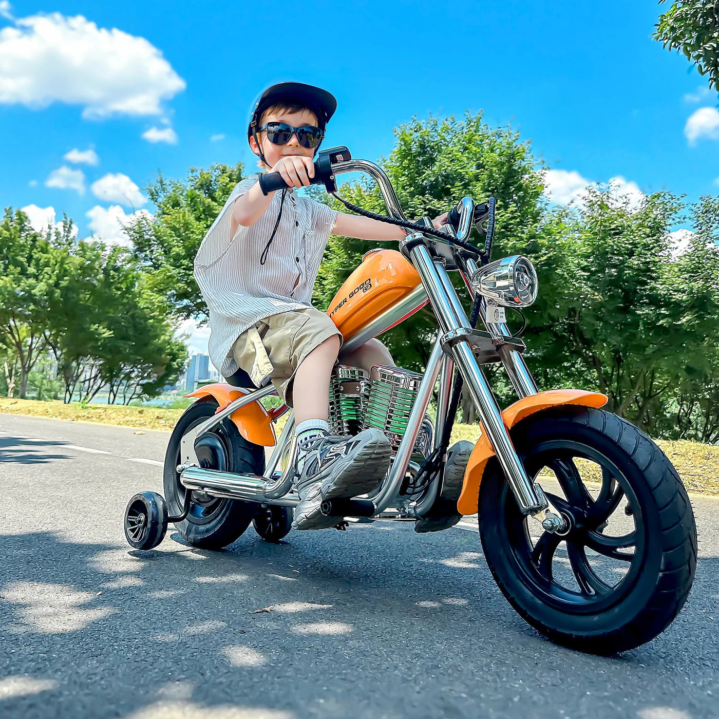 HYPER GOGO CHALLENGER12 PLUS ELECTRIC MOTORCYCLE *Retro Bike Up to 10MPH; 60-Minute Ride, Perfect for Ages 3+